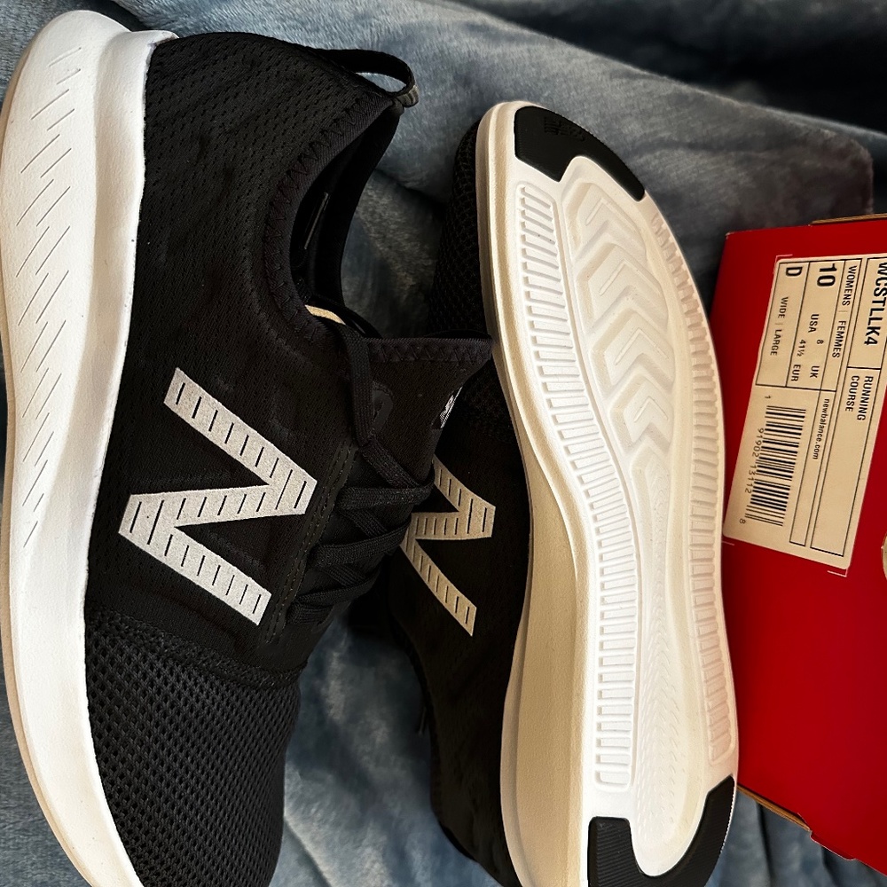 “NEW” New Balance Running Shoes